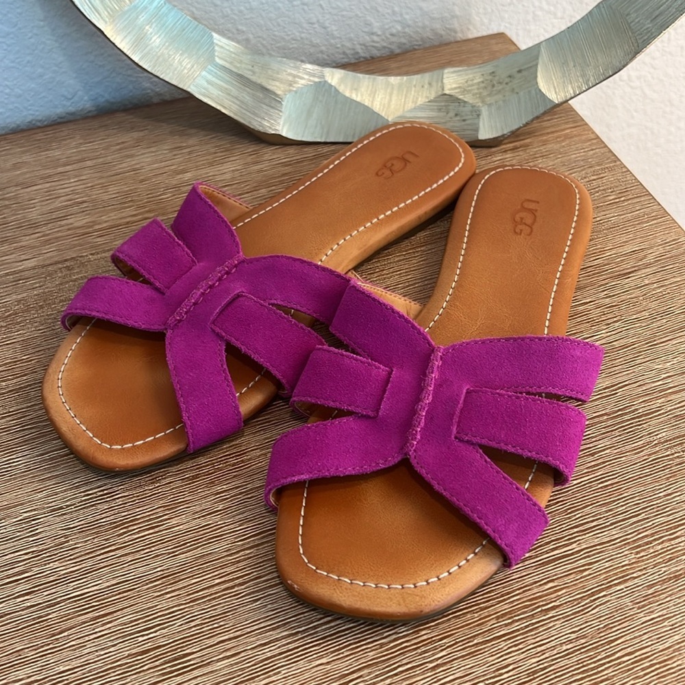UGG Sandals - Picture 2 of 5